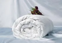 Шелковое одеяло "Comfort Premium", среднее (140х205 арт.Q0090A)